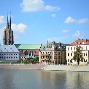 wenderedu-business-center.hotelswroclaw.com/